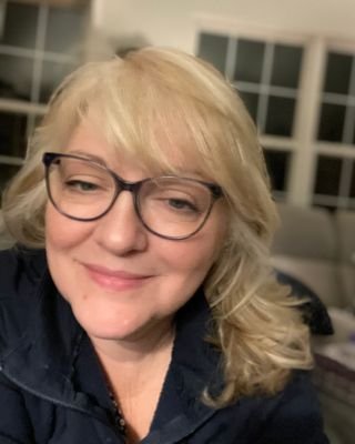 Melodi Kitzmiller Melodi Kitzmiller